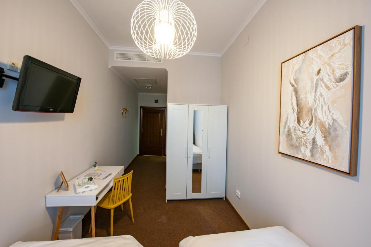 The Rooms Târgu-Mureş Esterno foto